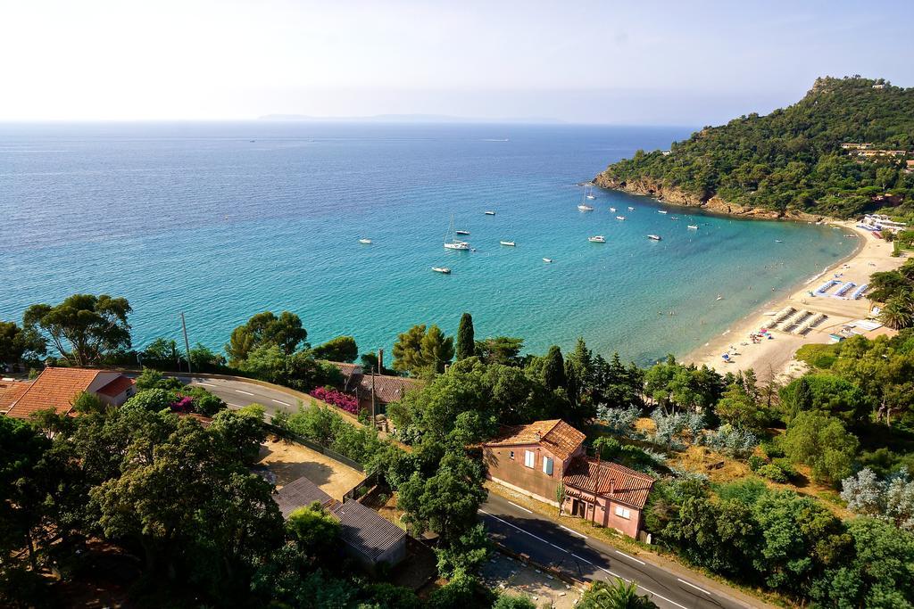 Les Lauriers Roses Aparthotel Rayol-Canadel-sur-Mer Exterior photo
